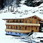 Schiestl Chalet Mayrhofen